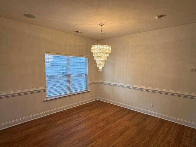 Foto del edificio - 6622 Latherton Ln