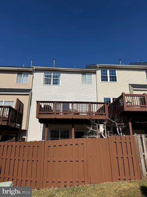 Building Photo - 6357 Regal Oak Dr