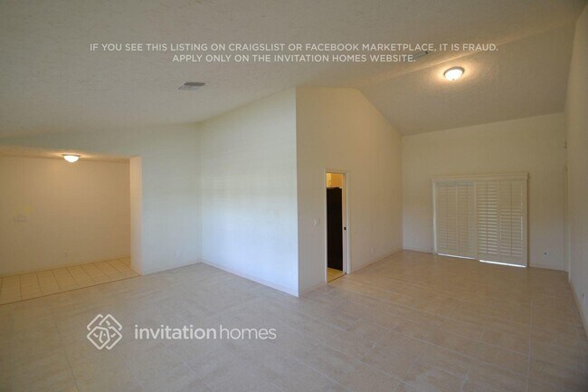 Foto del edificio - 13373 Kingsbury Dr