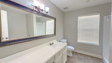 Building Photo - 9923 Farrell Dr