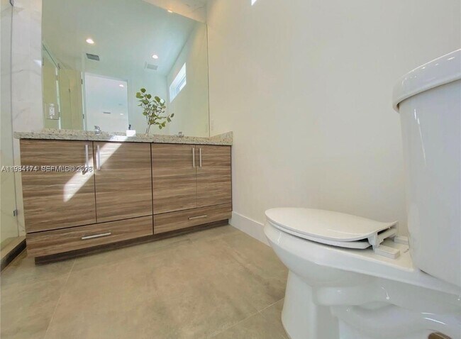 Foto del edificio - 3653 SW 25th St