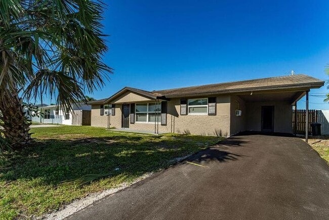 Photo - 4317 Birdwood St (Palm Beach Gardens, FL) House