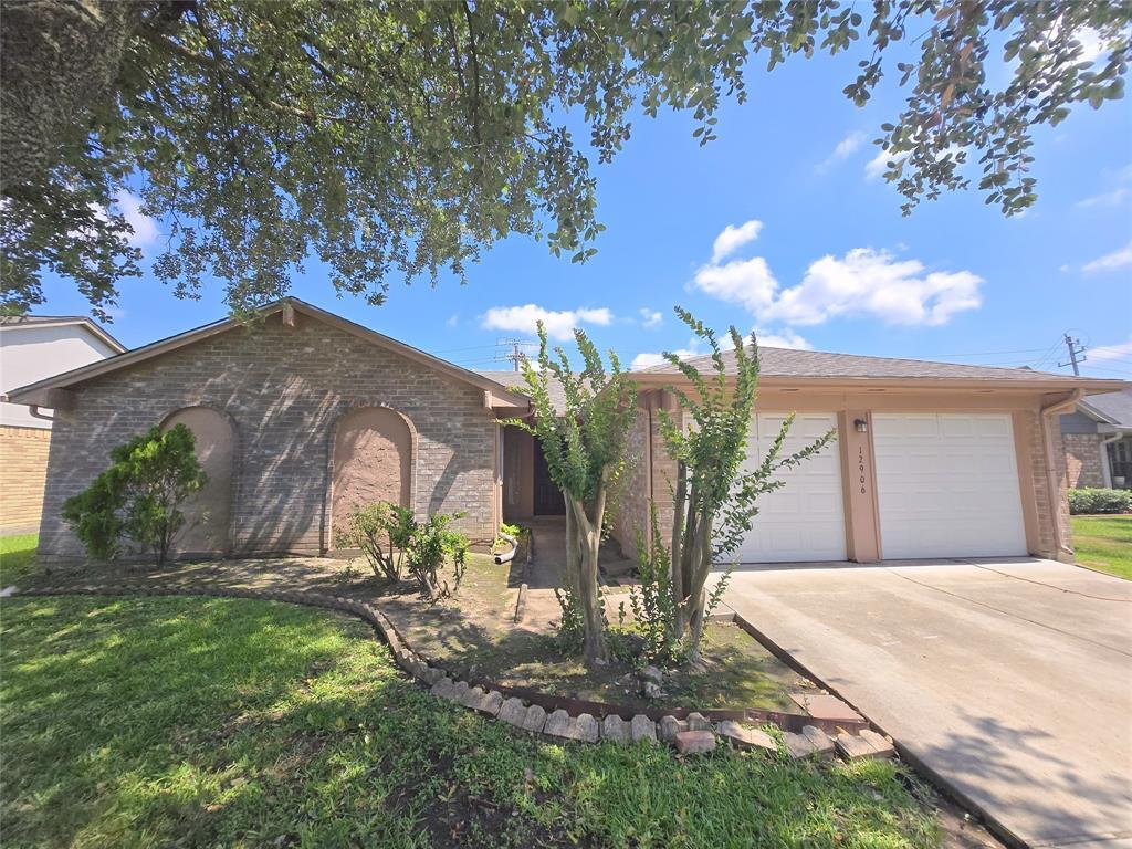 Foto principal - 12906 Newberry St