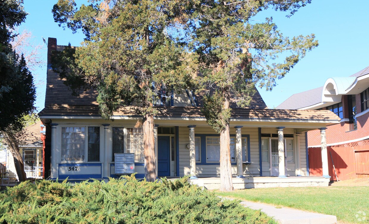 Building Photo - 547 Ralston St