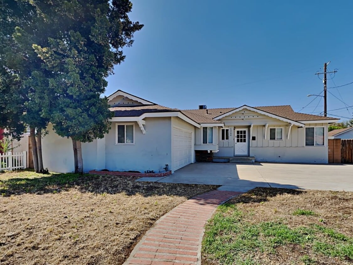 20 Apartments for Rent in North Hills, CA Westside Rentals