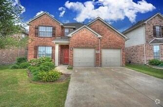Building Photo - 831 Lake Forest Trl