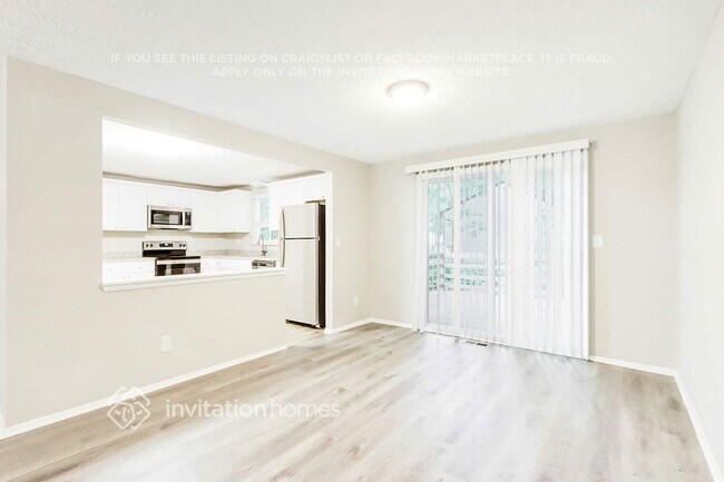 Foto del edificio - 5369 Olde St