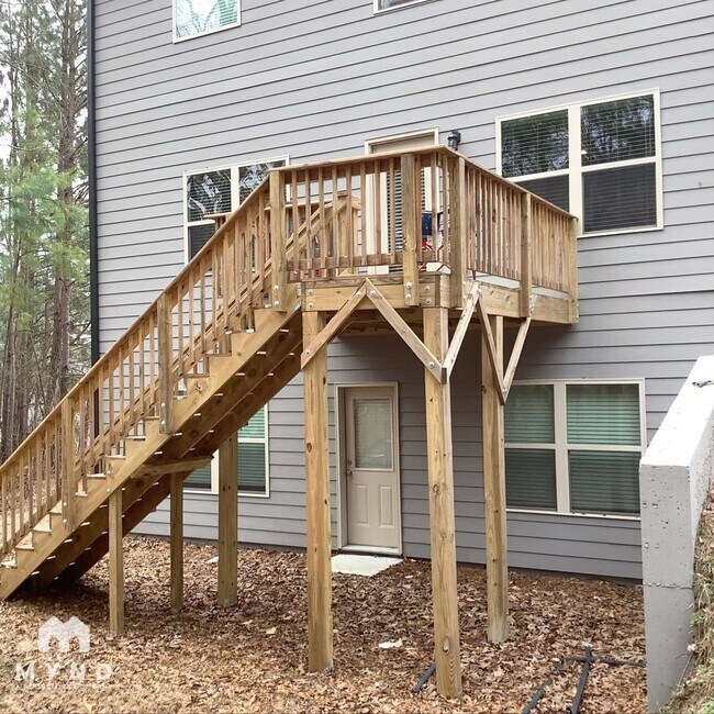 Foto del edificio - 222 Omega Ct