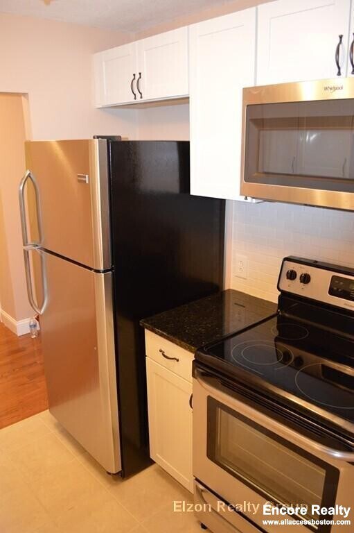 Foto del edificio - 276 Chestnut Hill Ave