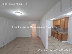 Building Photo - 3305 Pioneer Dr