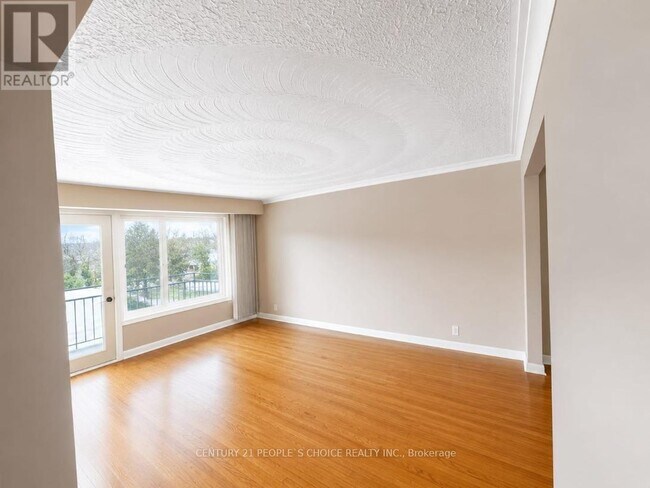 Photo du bâtiment - 183 Bowie Ave