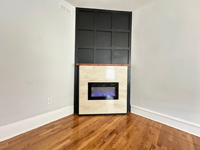 Photo - 1505 N 54th St Apartment