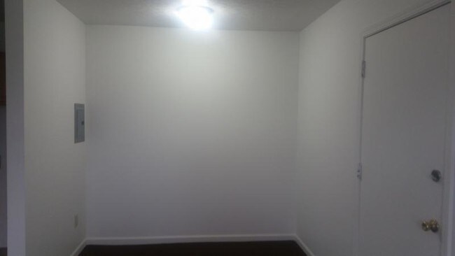 Foto del edificio - 3103 Denison Ave
