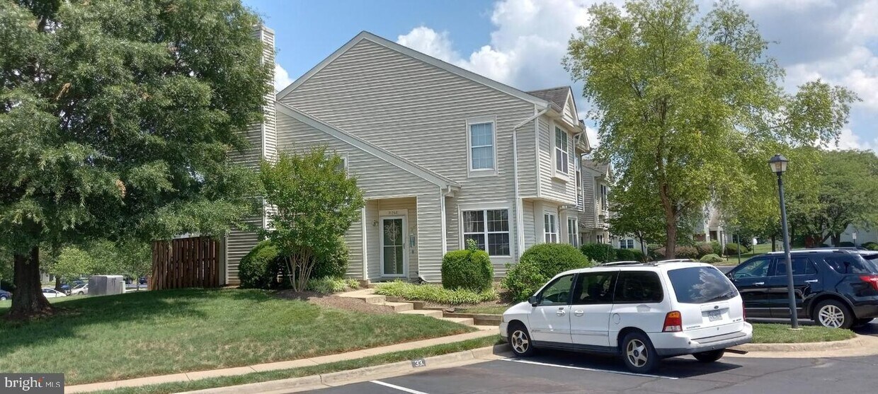 Building Photo - 21766 Marigold Cir