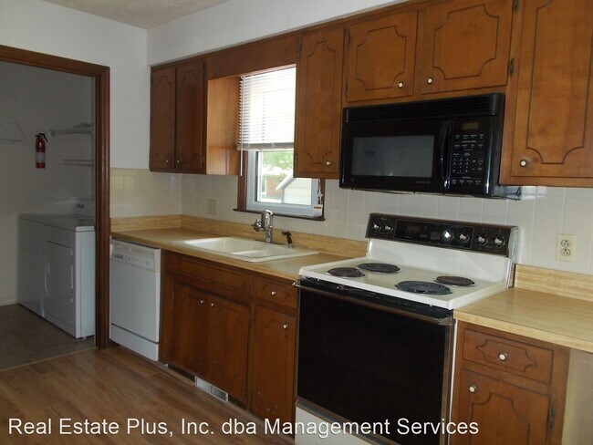 Foto del edificio - 3 br, 2 bath House - 215 Gibbs Road