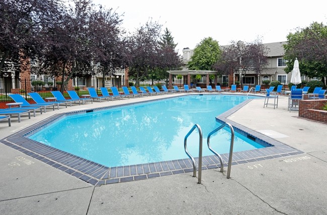 Fox Chase Apartments - Holland, OH | Apartments.com