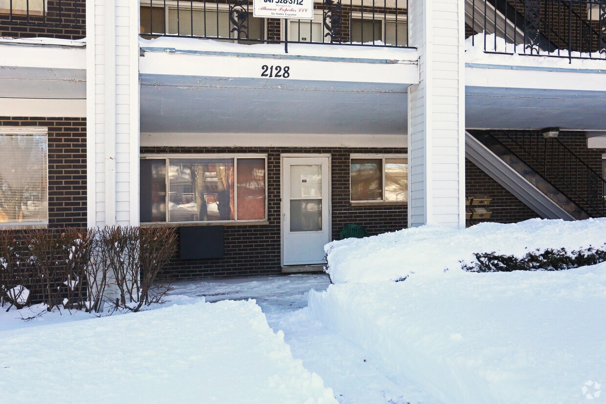 Building Photo - 2128 N Elmwood Ave