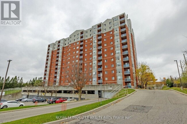 Building Photo - 30 Chapman Ct