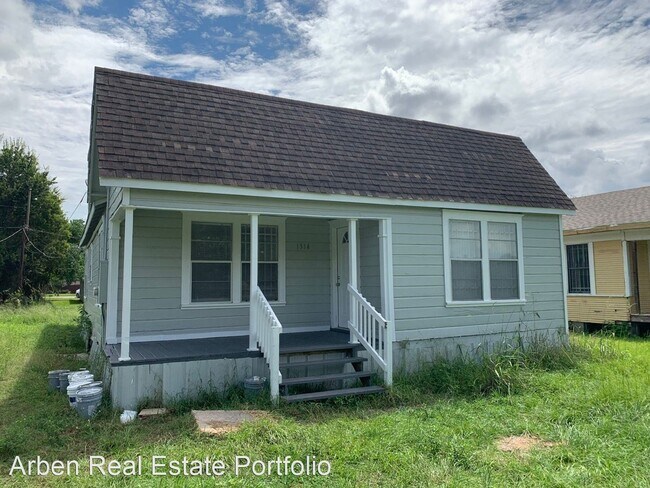 Building Photo - 3 br, 1 bath House - 1314 2nd Street