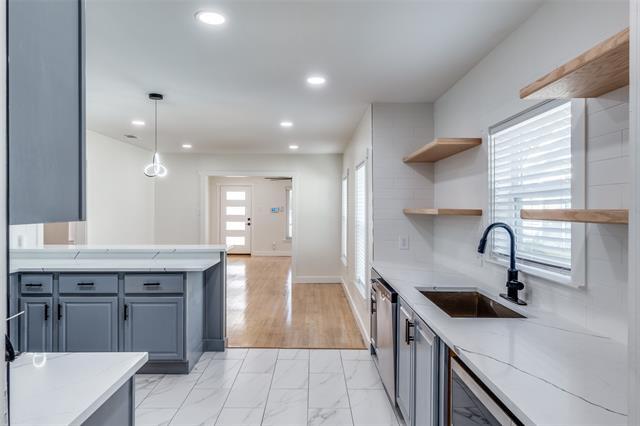 Building Photo - 6331 Military Pkwy