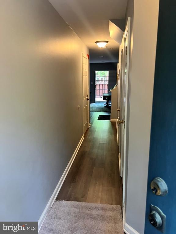 Foto del edificio - 4929 Kilburn St