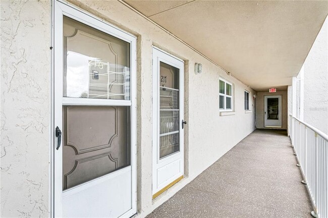 Building Photo - 9950 62nd Ter