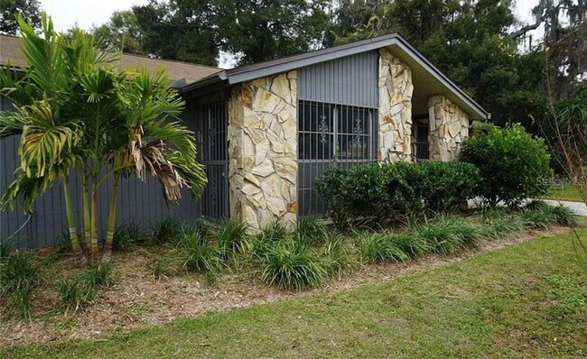 Building Photo - 1912 Elise Marie Dr