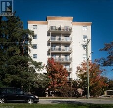 Building Photo - 736 Old Albert St