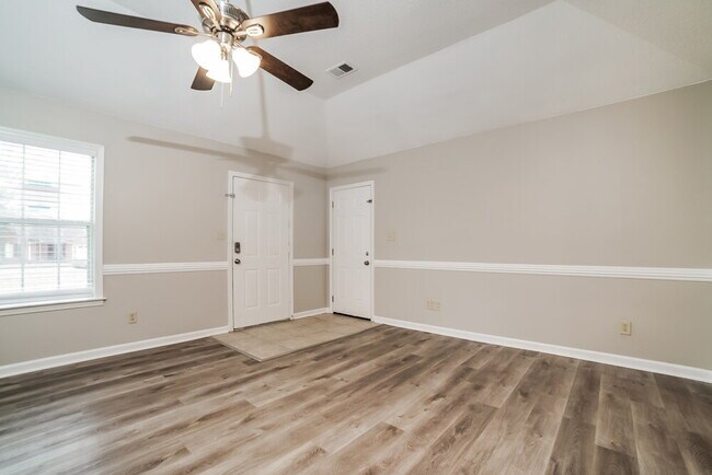 Building Photo - 9862 Allen Pkwy S