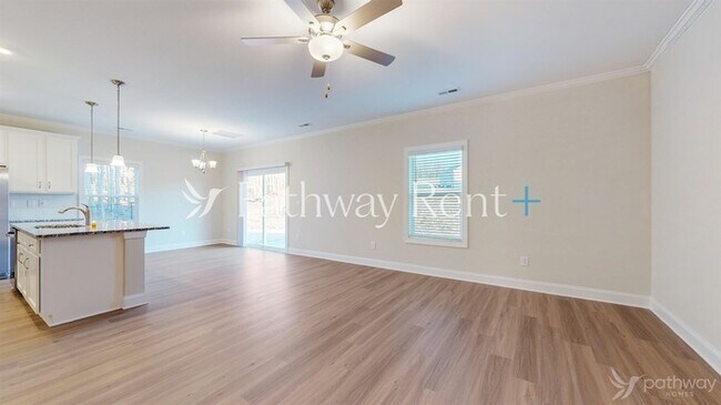 Foto del edificio - 153 Susannah St