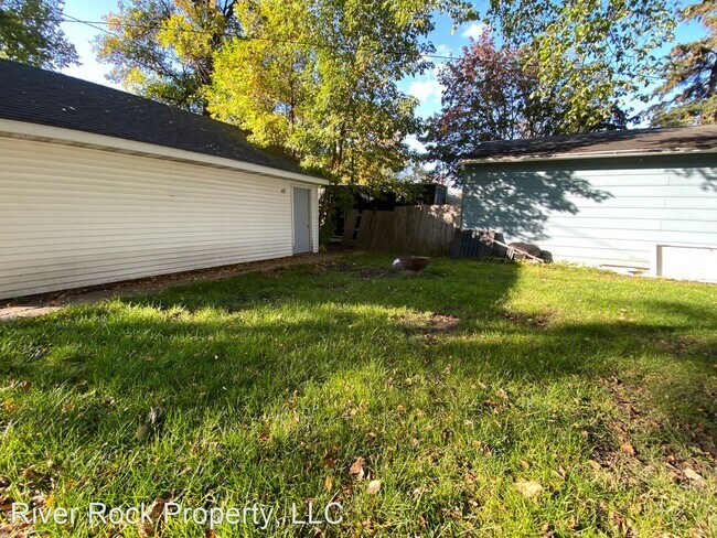Building Photo - 3 br, 2 bath House - 1206 1st St N