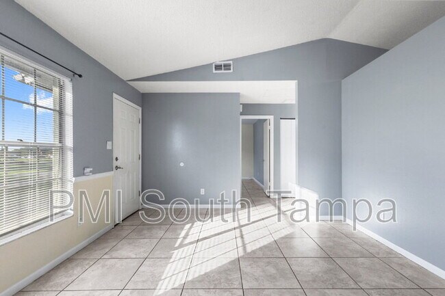 Foto del edificio - 9950 US-98