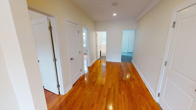 Foto del edificio - 123 Sutherland Rd