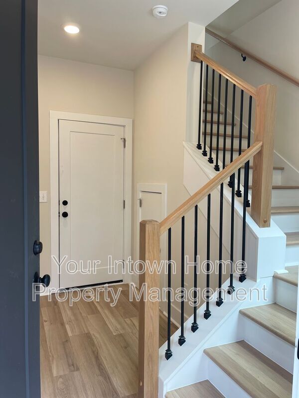 Foto del edificio - 1135 West Marietta St NW