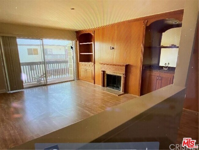 Foto del edificio - 5334 Lindley Ave