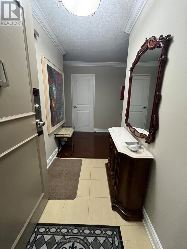 Photo du bâtiment - 1201 Steeles Ave W