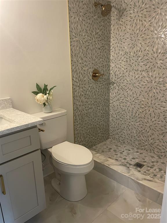 Foto del edificio - 5840 Charing Pl