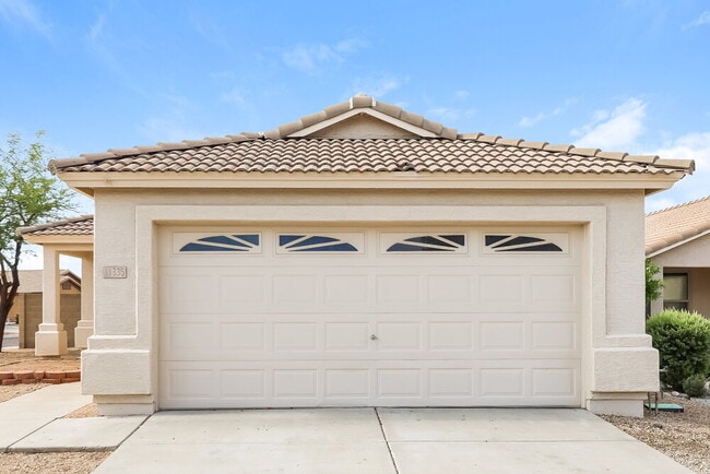 Building Photo - 11335 W Crestbrook Dr
