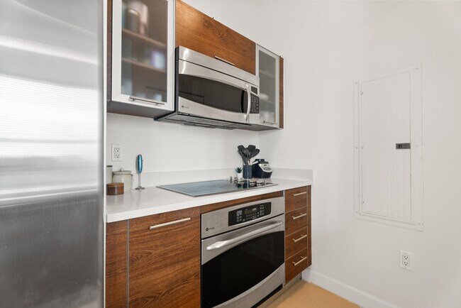 Foto del edificio - 480 Hibiscus St