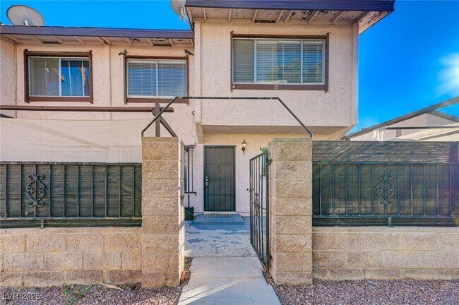 Foto del edificio - 4339 Spencer St