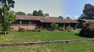 Building Photo - 29 Ridgecrest Rd