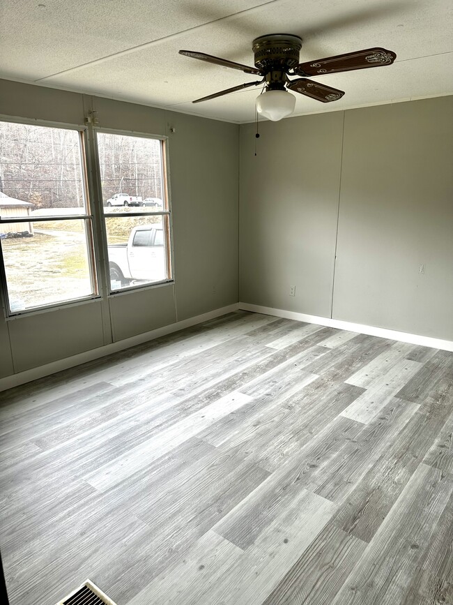 Foto del edificio - 4617 US-60