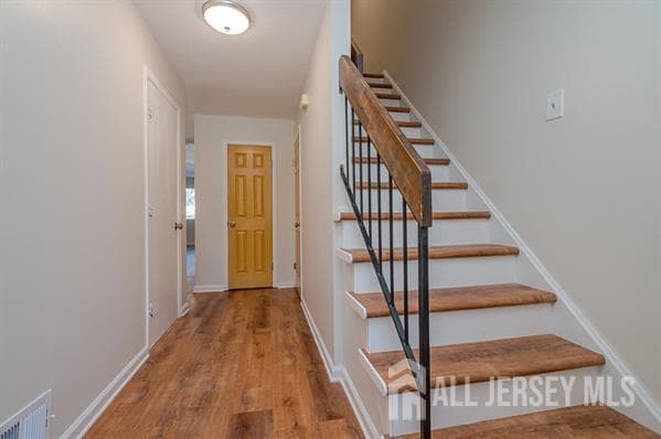 Foto del edificio - 92 Reynolds Ct