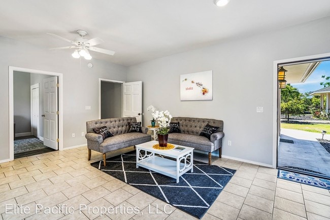 Building Photo - 2 br, 1 bath House - 74-4904 Kiwi St