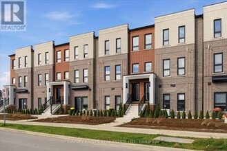 Building Photo - 61 Great Fls Blvd