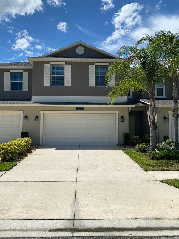 Foto del edificio - 15240 Harrington Cove Dr