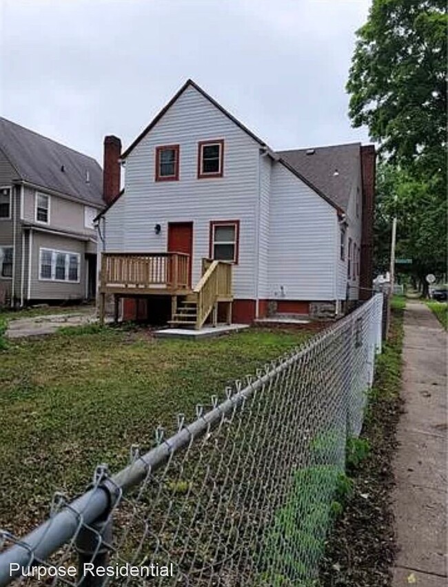 Foto del edificio - 4 br, 2 bath House - 5801 Woodland Ave