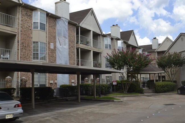 Foto del edificio - 12550 Whittington Dr