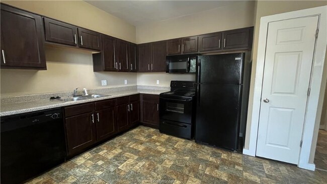 Foto del edificio - 204 E Buck St