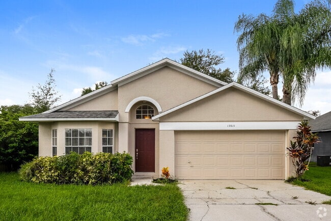 Building Photo - 13611 Glasser Ave